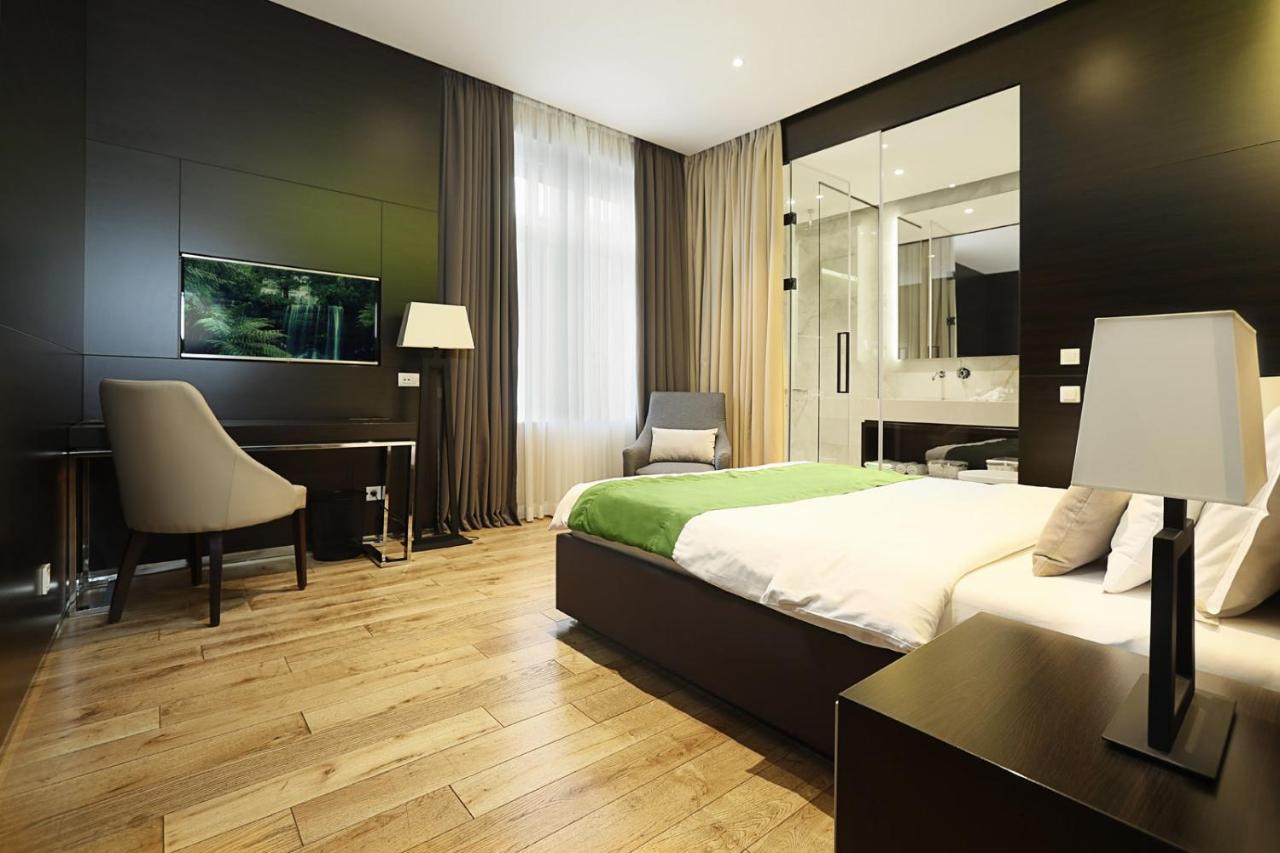 Maccani Black Luxury Suites Belgrad Exteriör bild