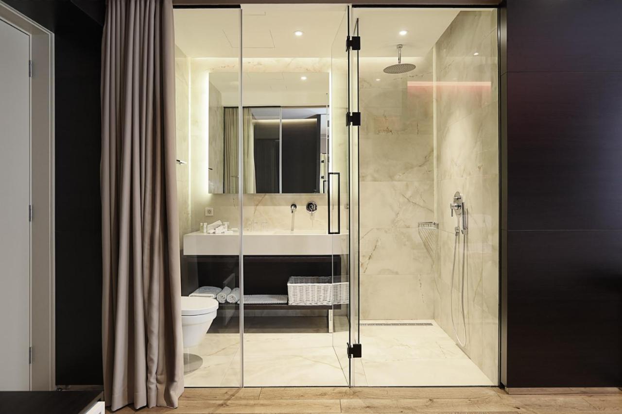 Maccani Black Luxury Suites Belgrad Exteriör bild
