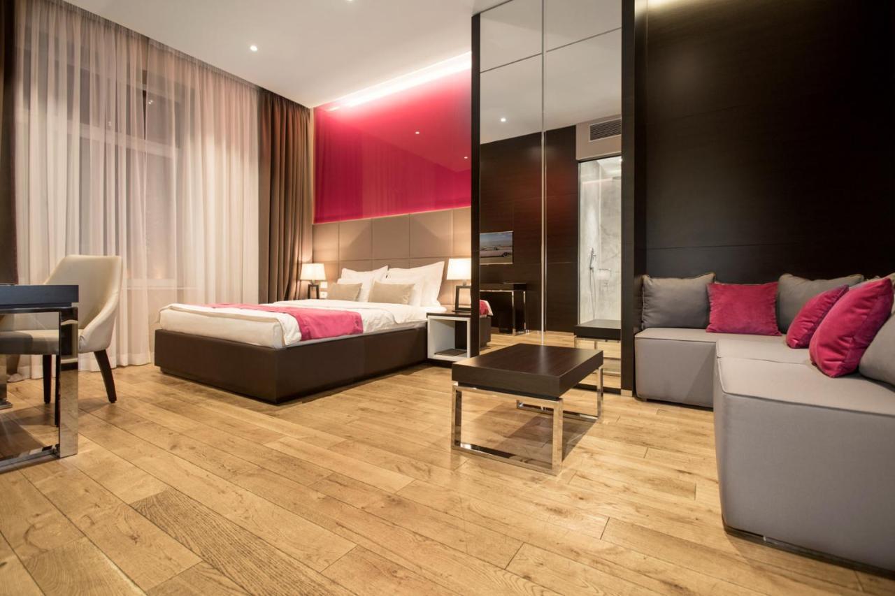 Maccani Black Luxury Suites Belgrad Exteriör bild