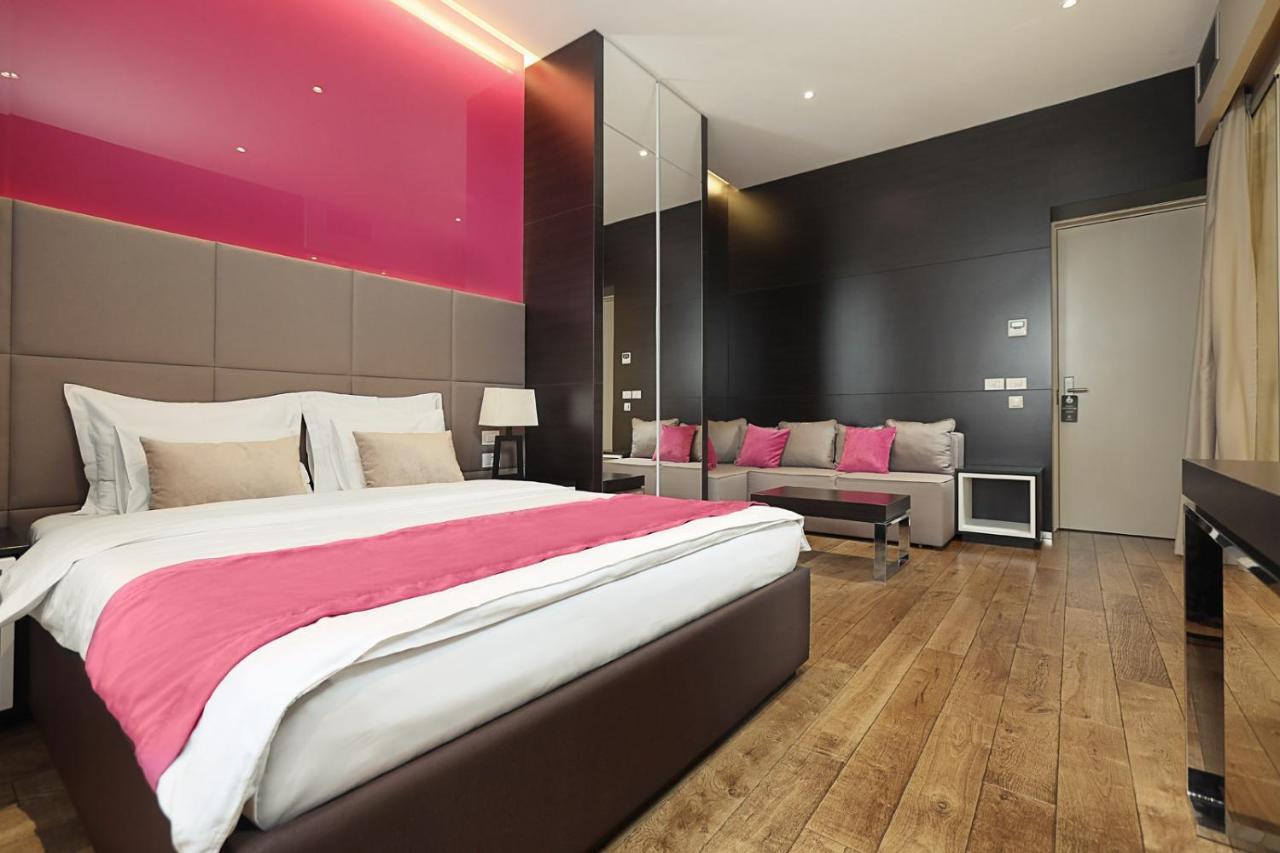 Maccani Black Luxury Suites Belgrad Exteriör bild