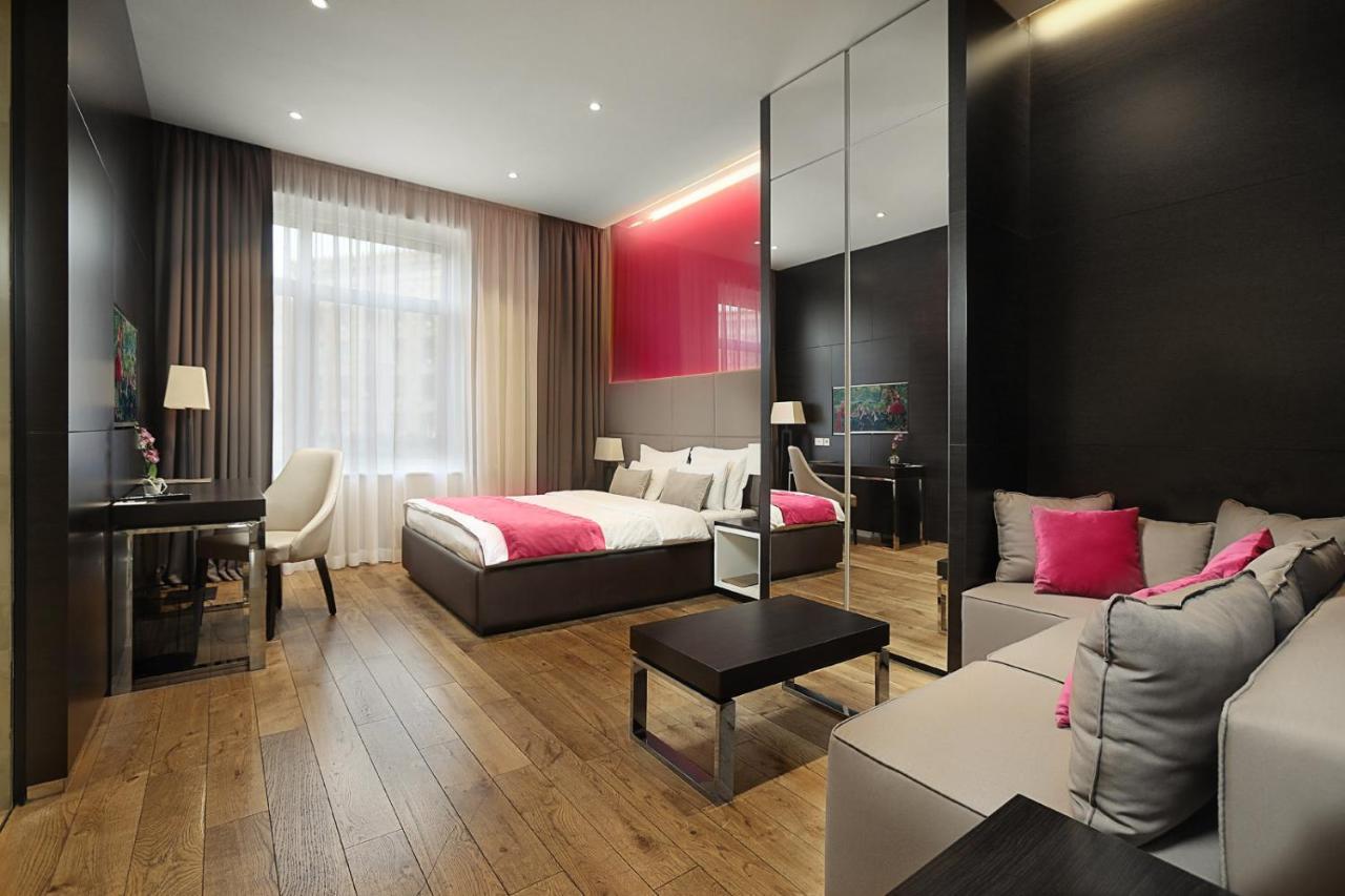 Maccani Black Luxury Suites Belgrad Exteriör bild