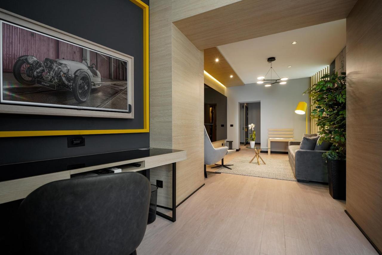 Maccani Black Luxury Suites Belgrad Exteriör bild