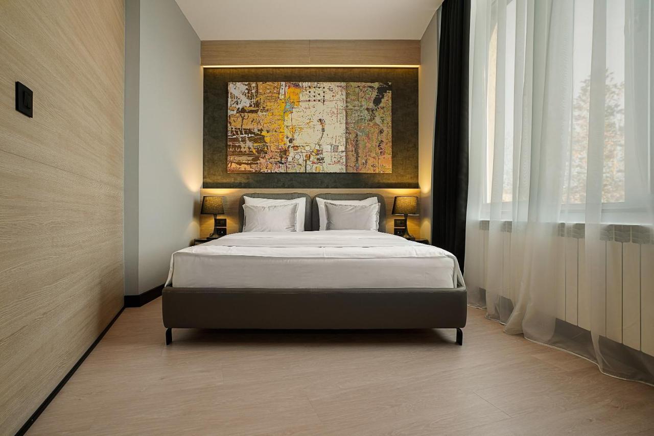 Maccani Black Luxury Suites Belgrad Exteriör bild