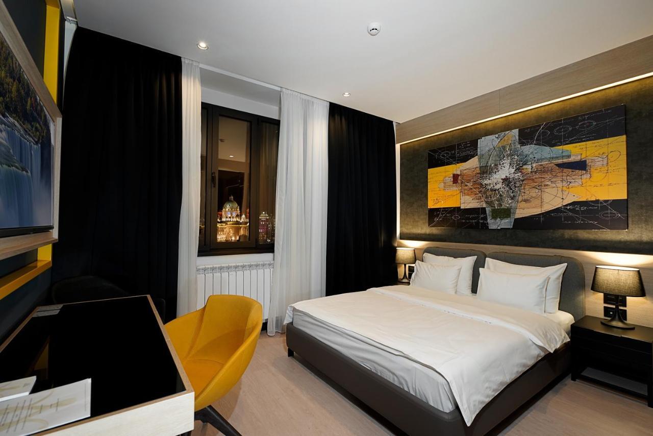 Maccani Black Luxury Suites Belgrad Exteriör bild